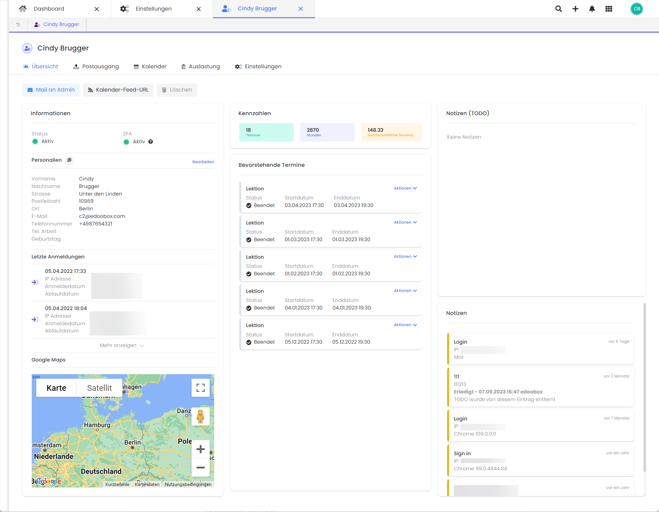 Benutzeroberfläche von edoobox, dem Online-Buchungssystem. Dargestellt wird das Adminprofil von Cindy Brugger, einschliesslich persönlicher Informationen, einer Google Maps-Ansicht, bevorstehenden Terminen und verschiedenen Notizen.